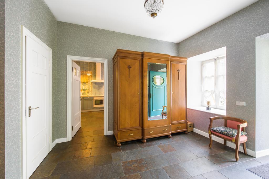 The Secret Garden Boutique B&B Vilnius Bagian luar foto